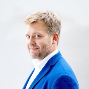 Alek Tarkowski