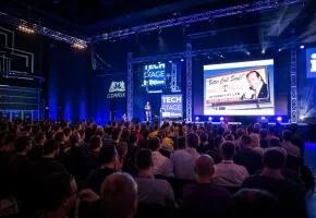 iSbests: Dlaczego infoShare jest Największą Konferencją Technologiczną w CEE? Poznaj 5 powodów, które przyciągają tłumy