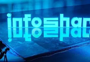 Moving from offline to online business - challenges, trends and predictions